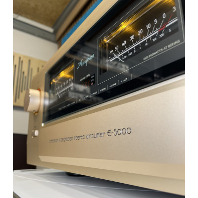 Accuphase E-5000
